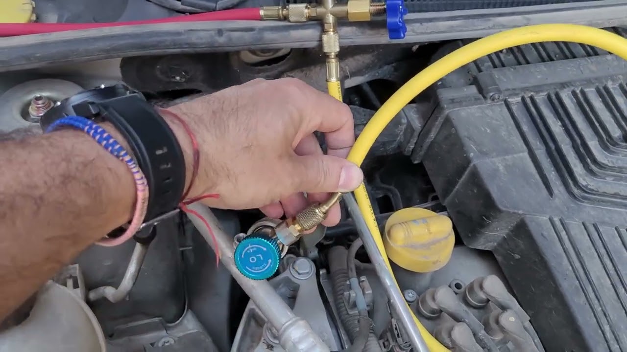 Como cargar el aire acondicionado del Renault Logan / Sandero???