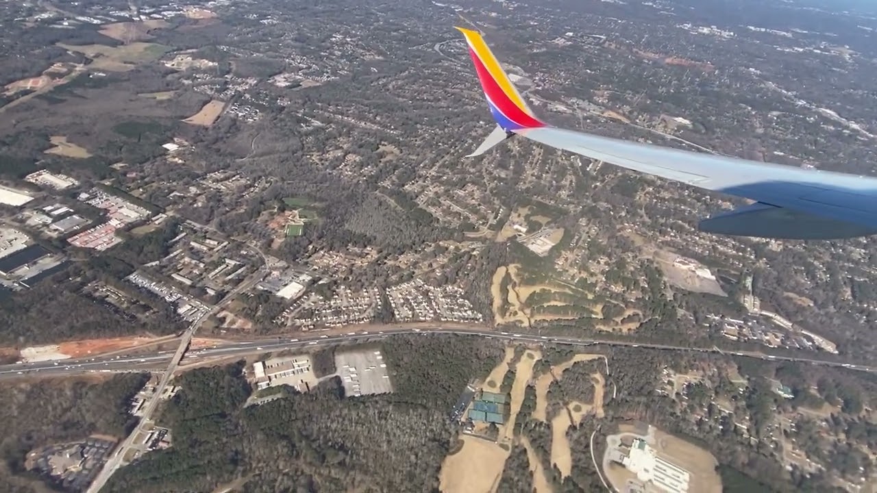 Noon Takeoff from Atlanta (ATL) - Southwest Airlines Boeing 737-8H4 (N8656B)