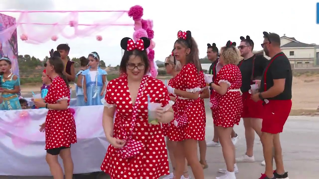 Anem de Festa: Gran Desfilada de Carrosses de Gandesa