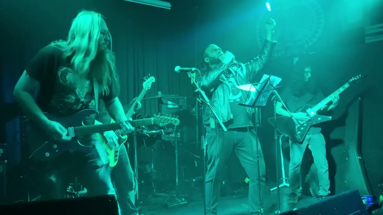 Mamorlis with Guest Vocals