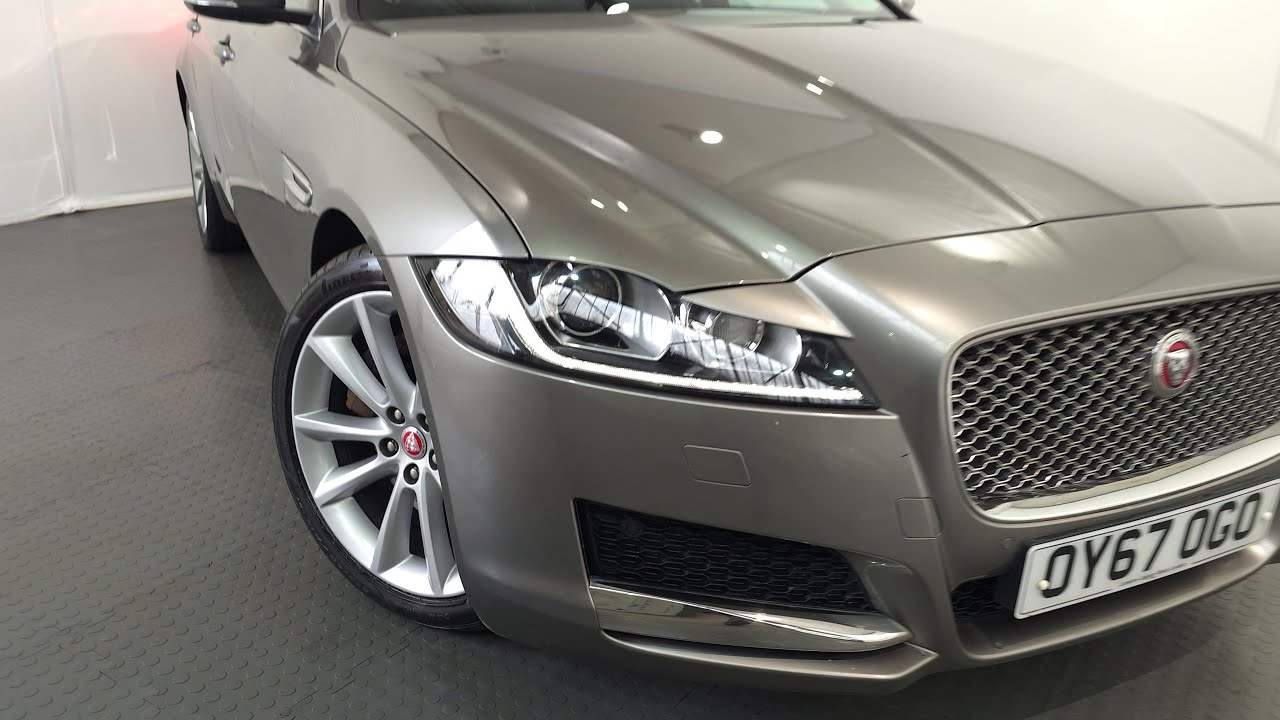 Jaguar XF 2.0d Portfolio Saloon 4dr Diesel Auto AWD Euro 6 (s/s) (240 ps)