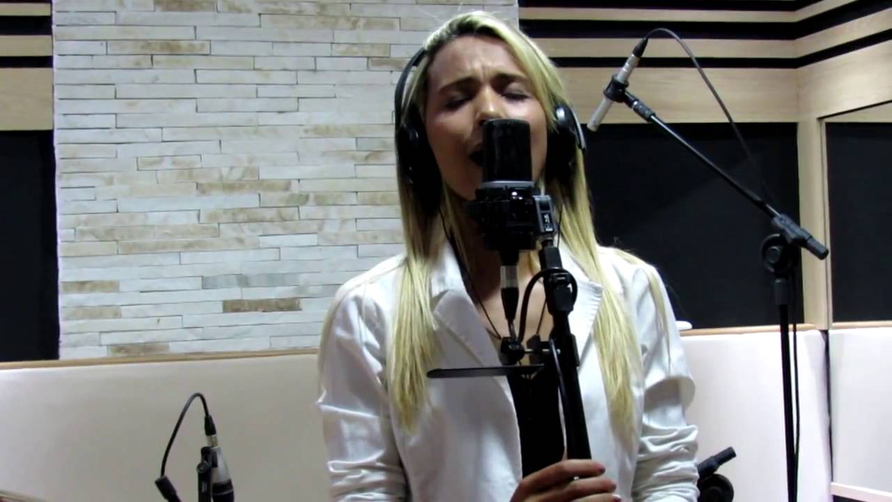 Natália Briet   As dores do silêncio Rosa de Saron - Estúdio América Music