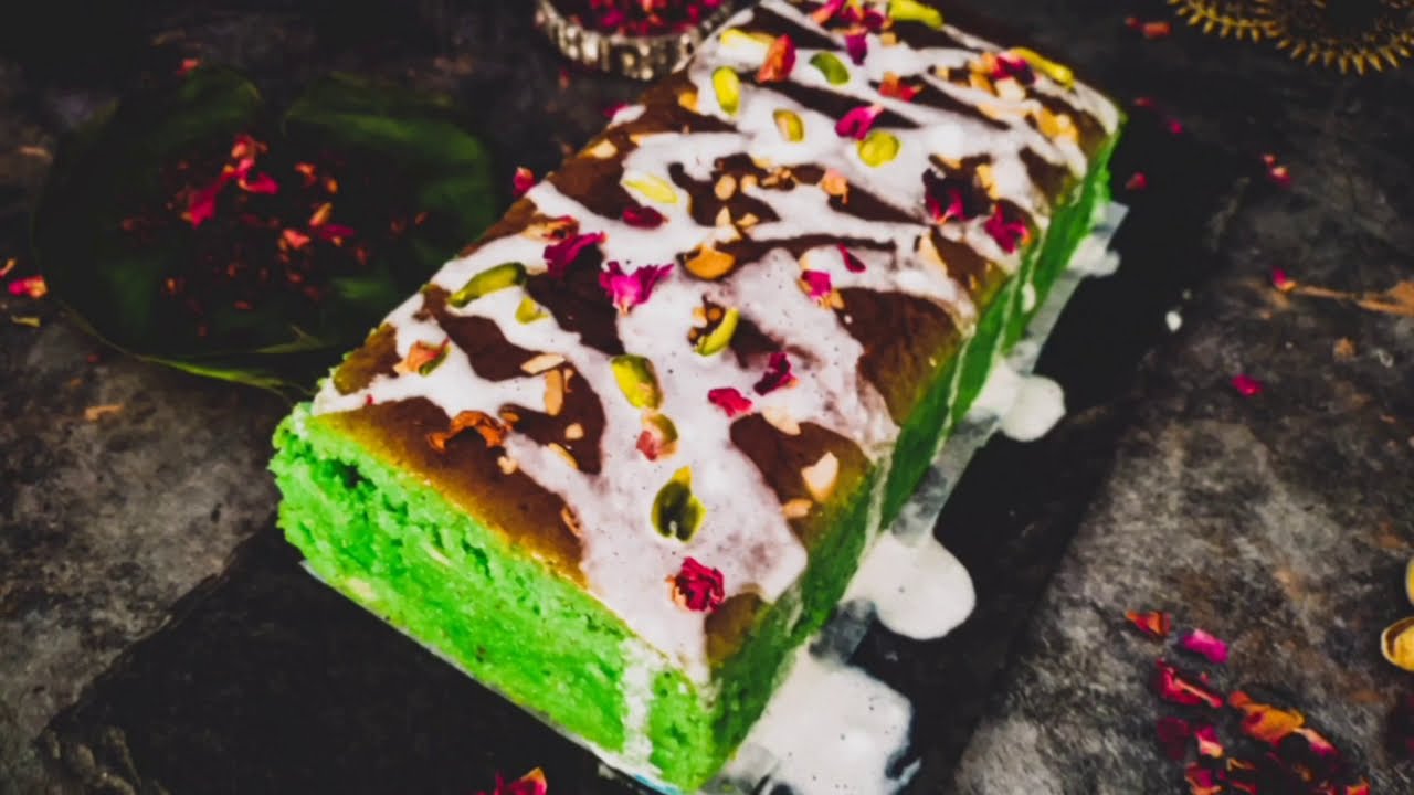 Eggless Thandai Paan (Betel leaf) Cake