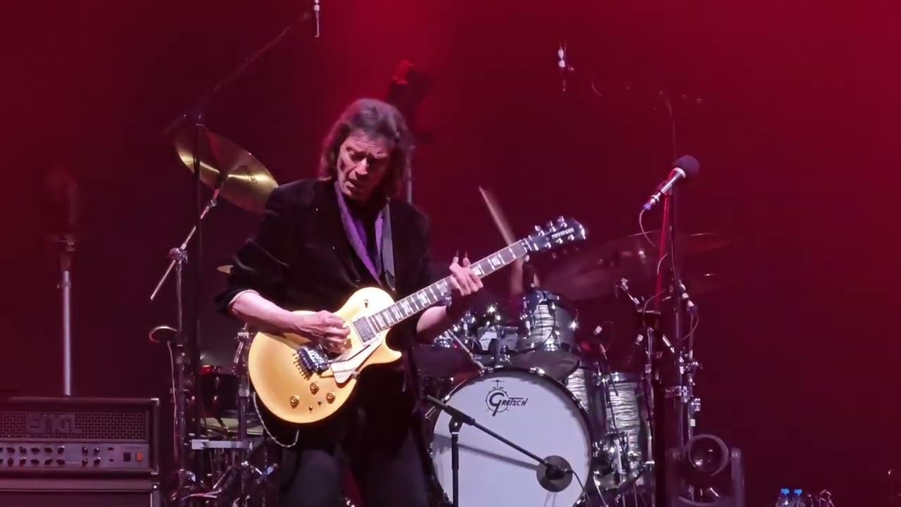 Steve Hackett Live in Gliwice Poland 2025 An Encore [bis] - Firth of Fifth +Los Endos (exerpt 12/12)