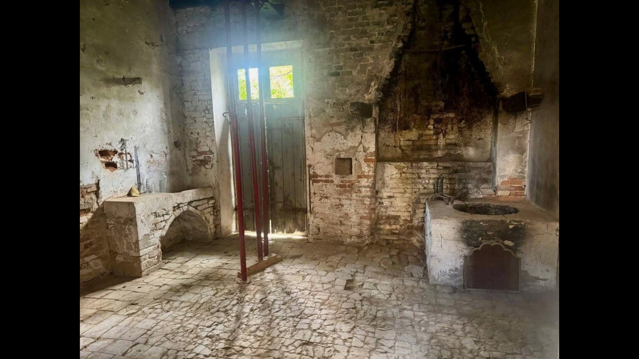 Casa indipendente in Vendita a Pesaro (PU)