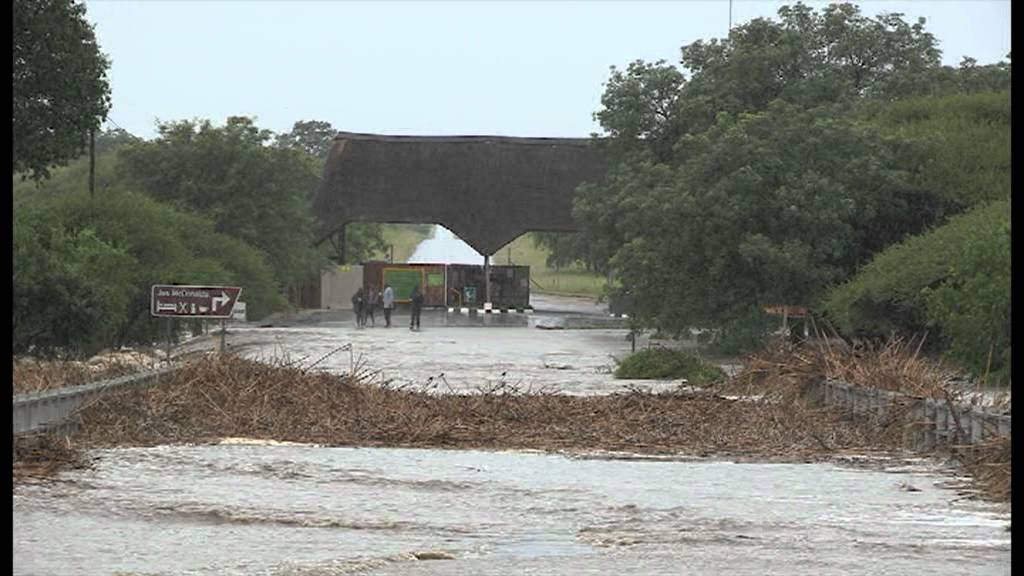 Hoedspruit Floods - South Africa Travel Channel 24