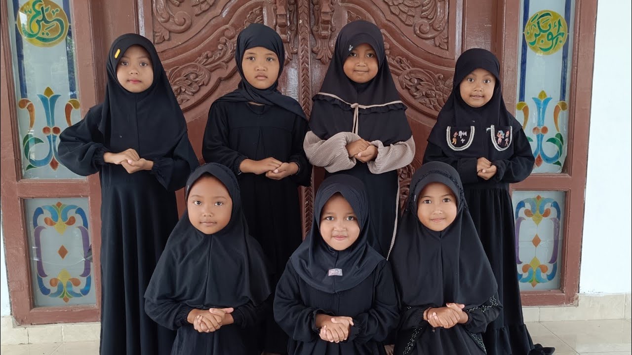Kreasi Tari Islami Kelas 1