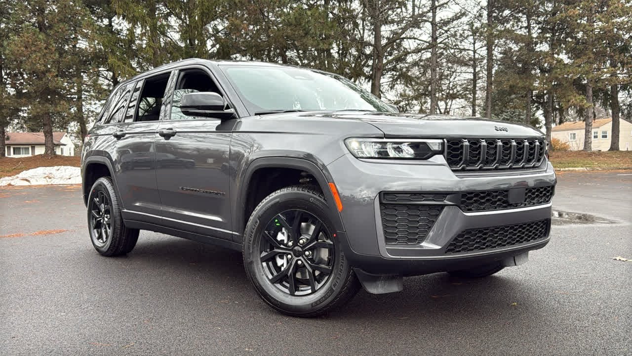 2026 Jeep Grand Cherokee Laredo Columbus, Whitehall, Dublin, Hilliard, Delaware OH