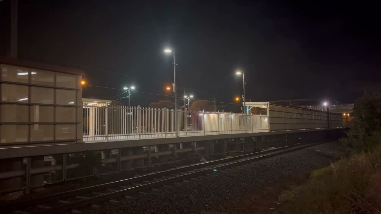 PN Grain Train With G525 And 8159