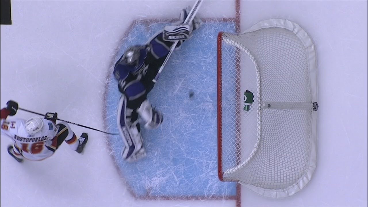 Jonathan Quick Slides Over and Extends For Pad Save (3/20/2011)