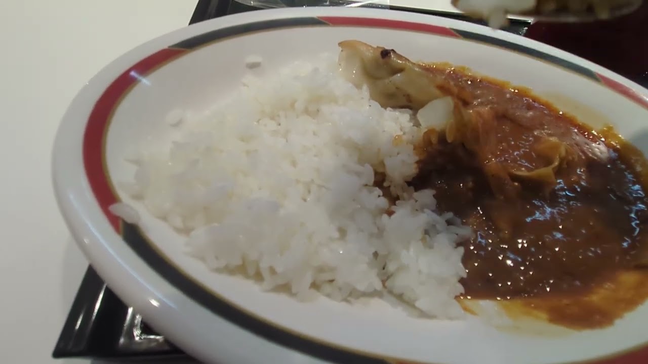 らっきょ監修のスープカリー食べに行ったのに[みよしのぎょうざ伏古店]