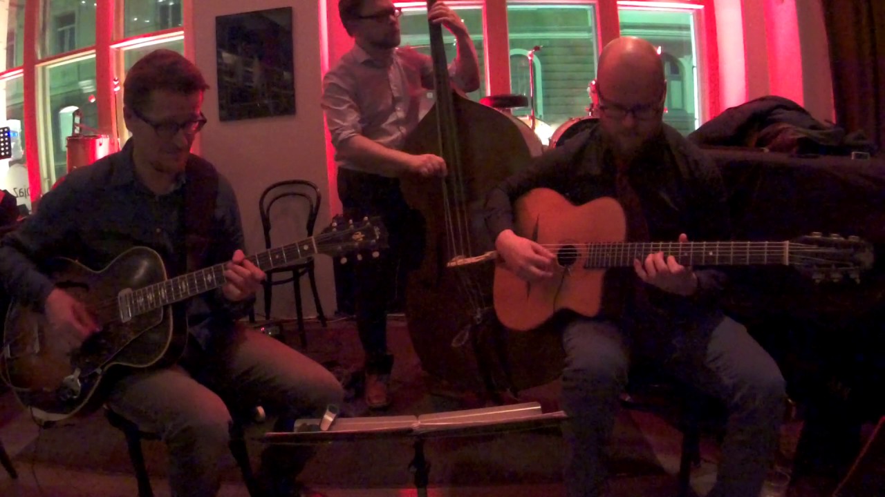 On The Sunny Side Of The Street - Tomi Kettunen & Teemu Viinikainen & Tero Tuovinen