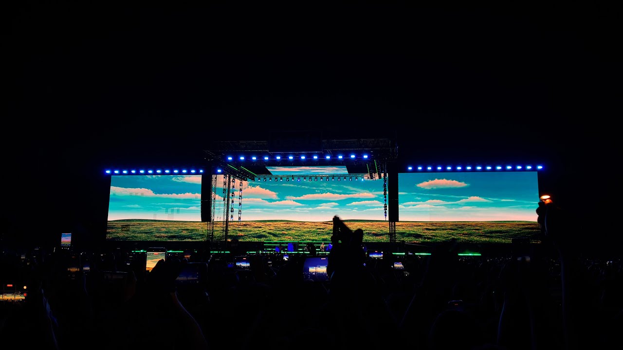 Oasis - Whatever + Octopus’s Garden (Estadio Nacional - 19.11.25)