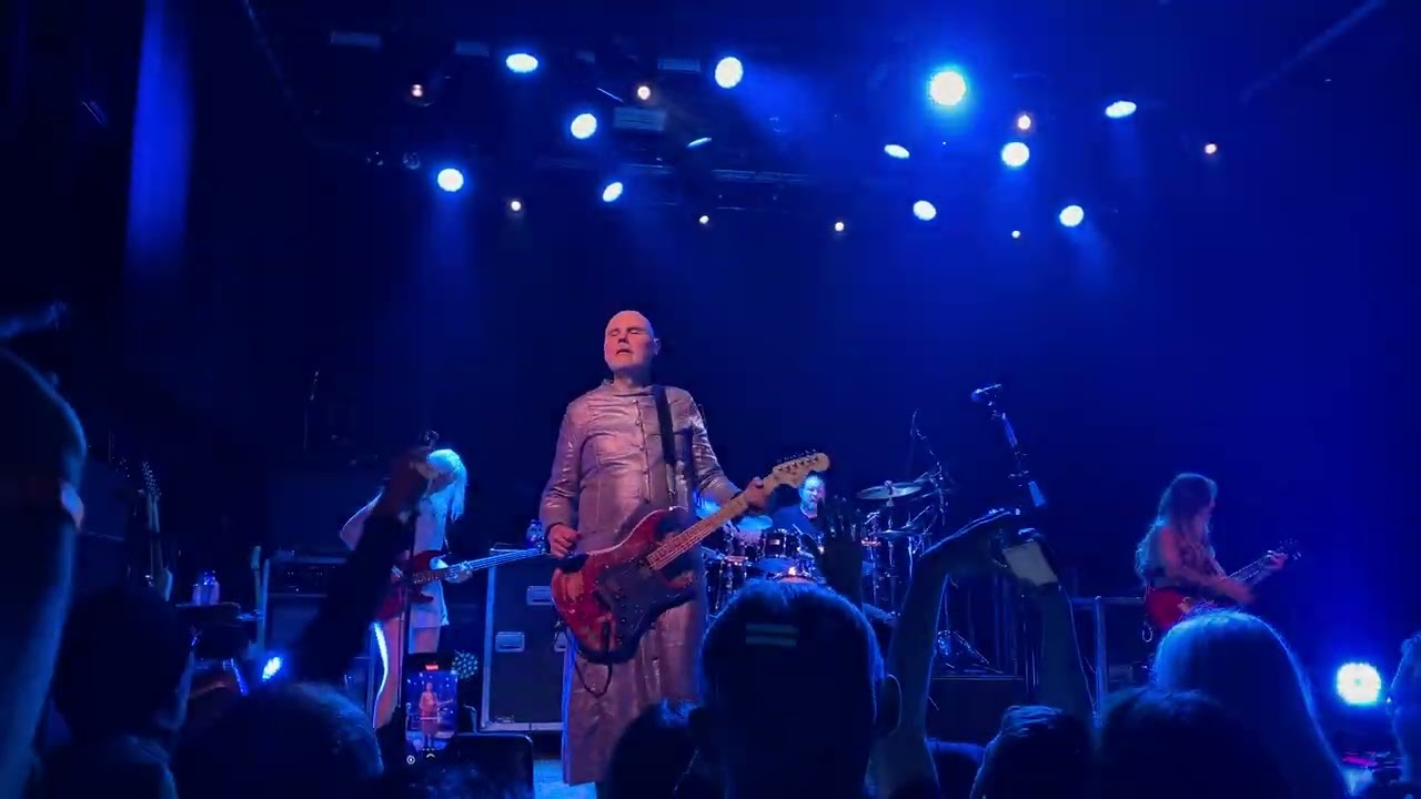 Billy Corgan and The Machines of God Porcelina of the Vast Oceans / Sighommi New York City 6/15/2025