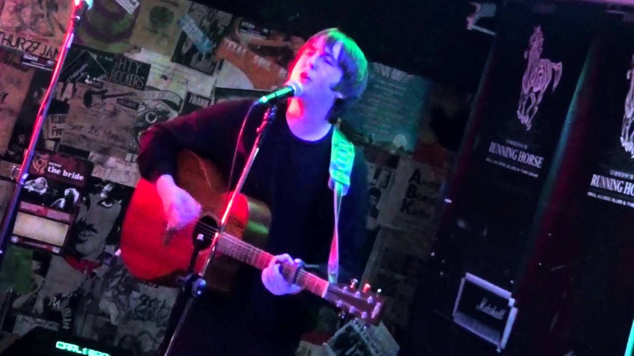Scorpio Promotions UNPLUGGED At The Running Horse (Nottingham): Billy Kennedy - Slide Away (Cover)