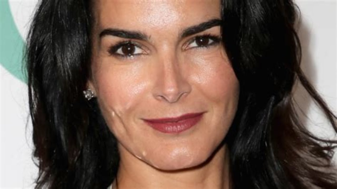 You Won’t Believe Angie Harmon’s New Bikini Body!