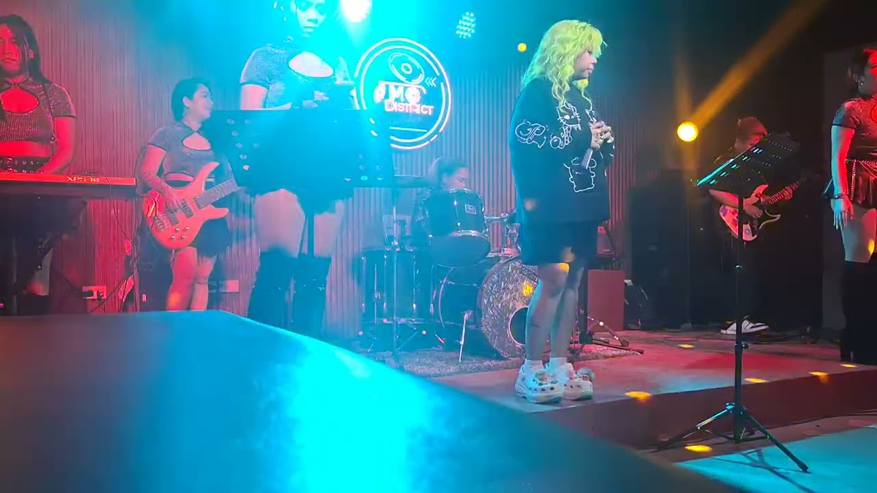 Faithfully cover by The EMPRESS of G Female Band with MADAM KILAY