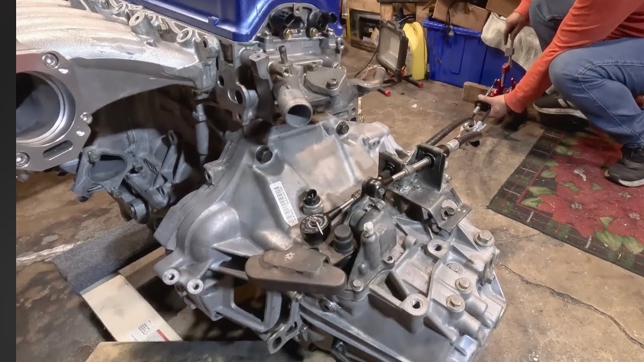 Переделка селектора переключения передач для Honda Accord 2005 года с самодельным кронштейном для...