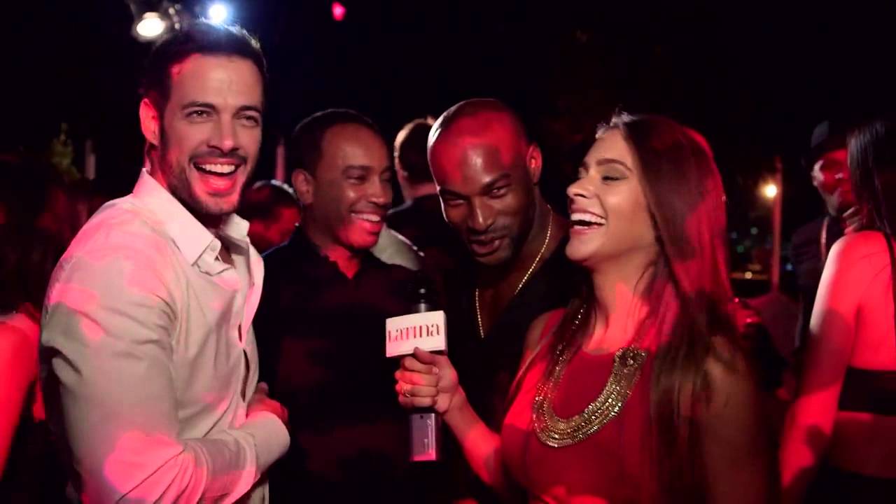 William Levy [@WillyLevy29] Feels Uncomfortable filming sex scenes