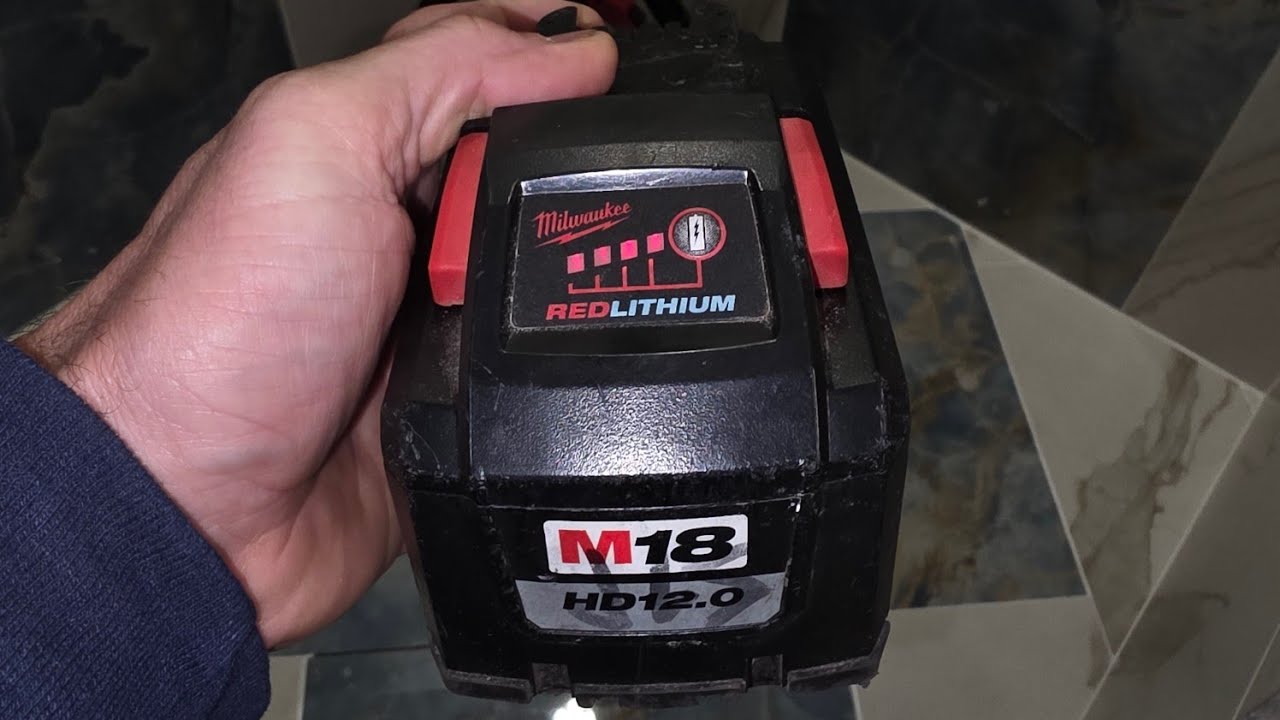 Dead Milwaukee M18 HD 12 Battery FIXED!! eazy peazy 