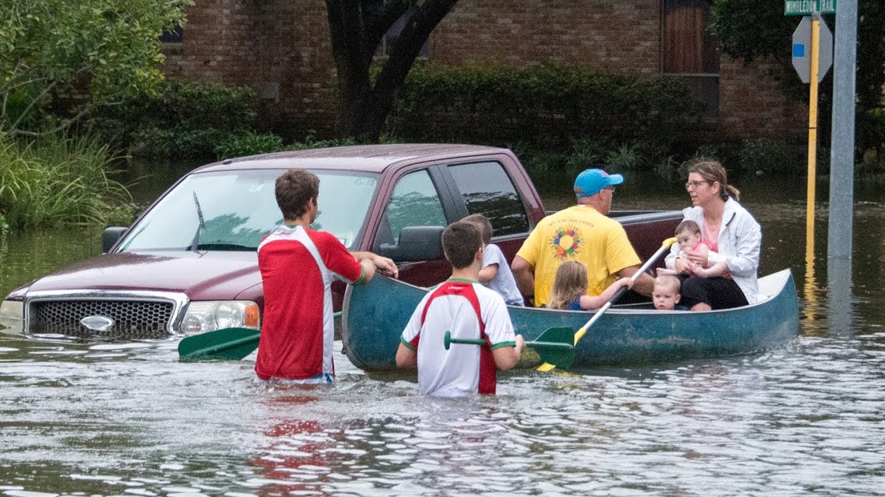 Texans Heal with Helping Hands following Hurricane Harvey