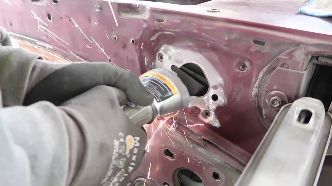 Mustang Foxbody Notch Engine Bay Shaved : Part 1