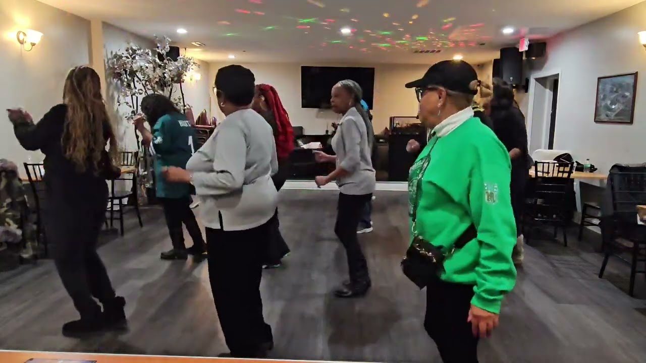 Sunday Linedance Wit Yolonda At ILLUSIONS 2-8-26 