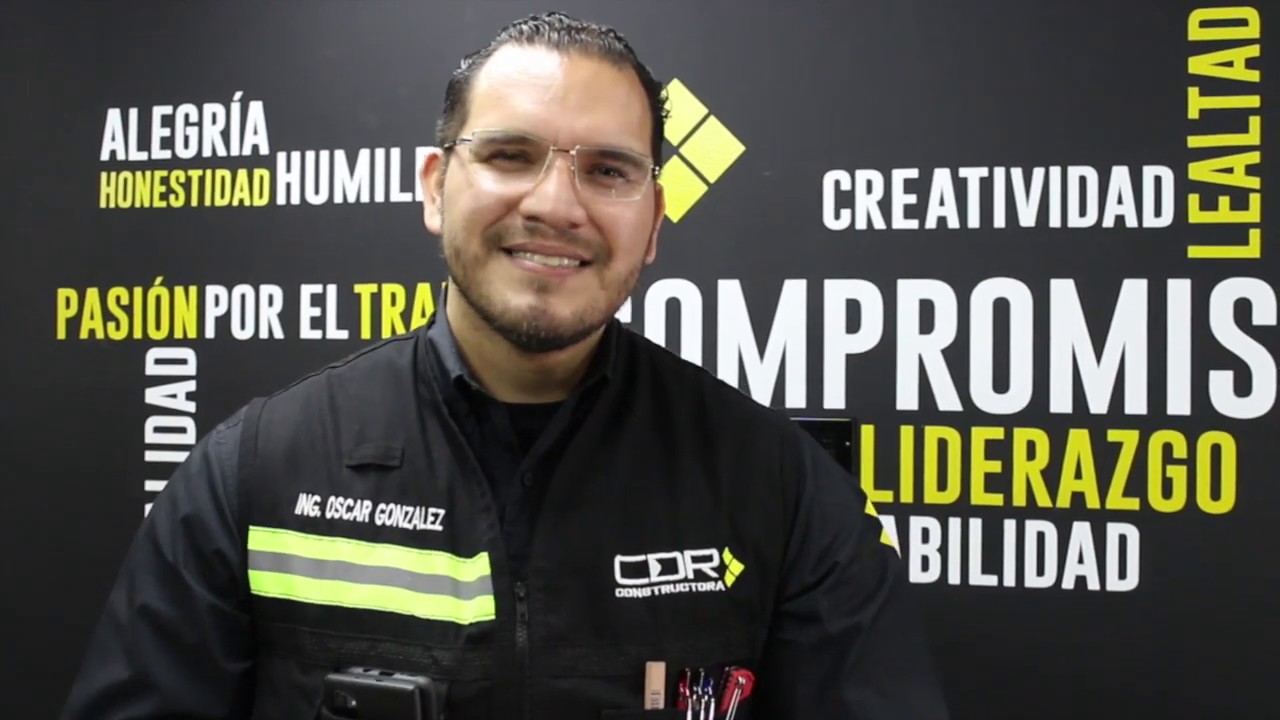 Estudios previos