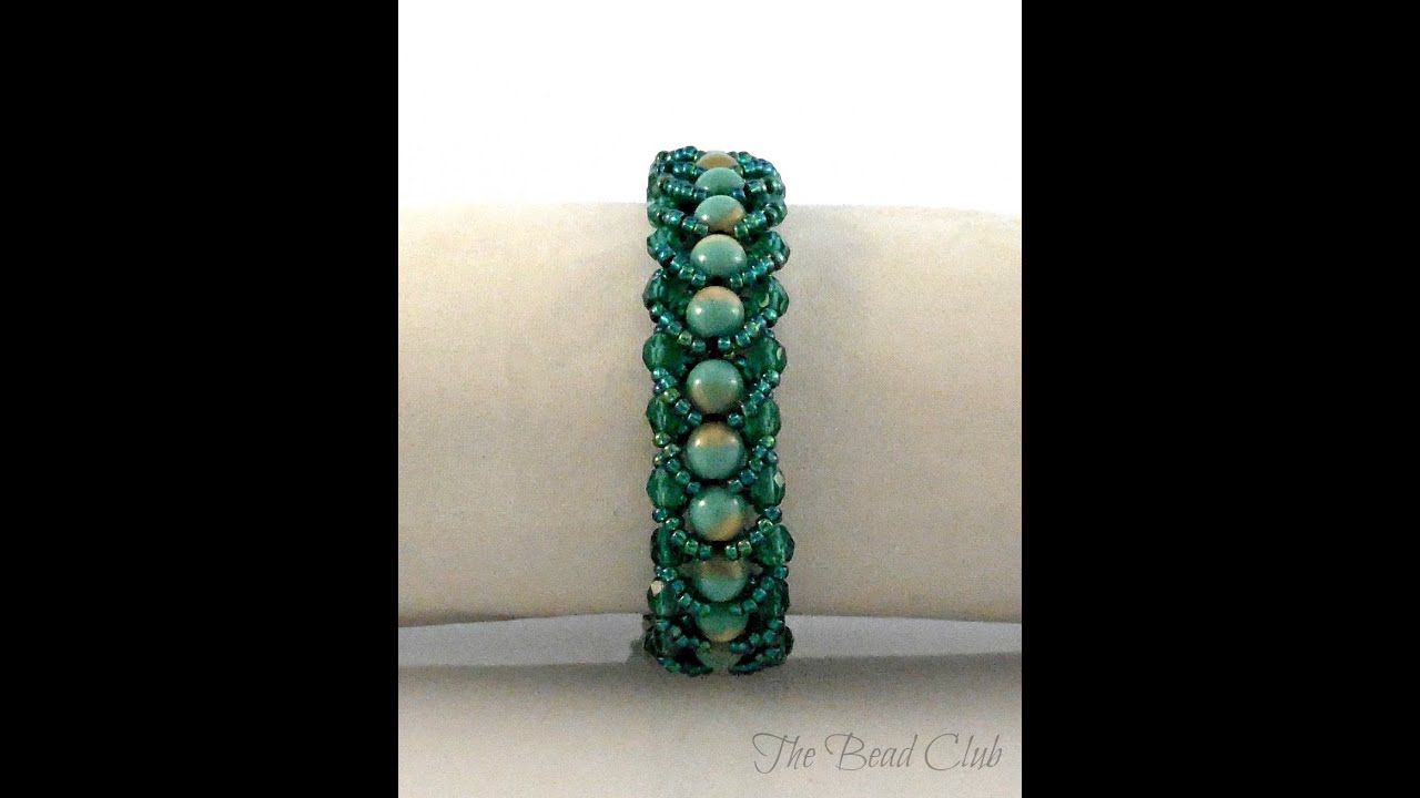 Single- row Flat Spiral Stitch Bracelet