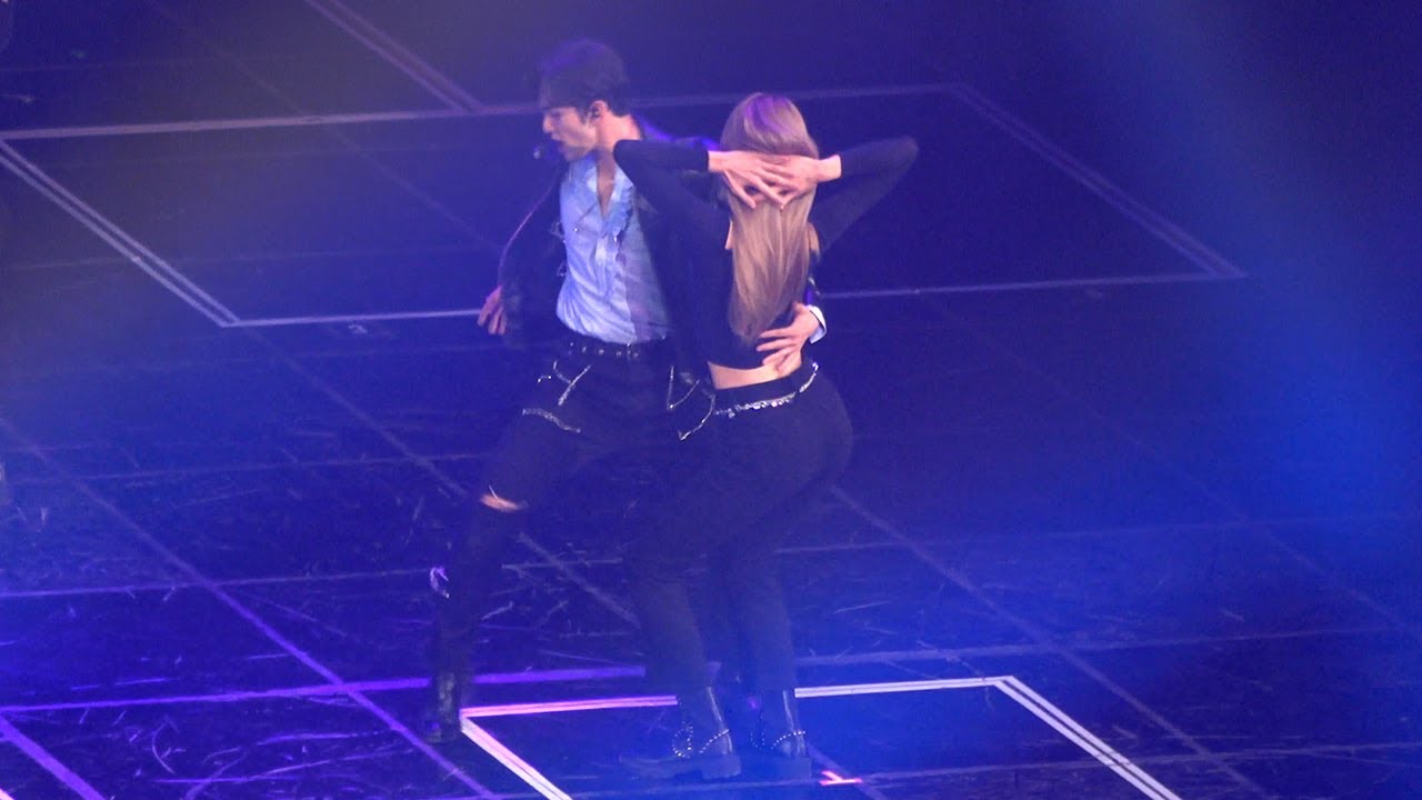 211128 뉴이스트 콘서트 THE BLACK 막콘 DRESS 백호 포커스