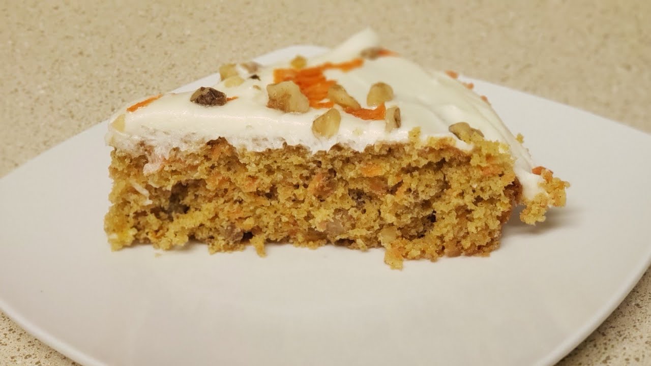 Bizcocho de zanahoria con frosting de queso crema