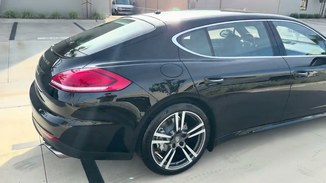 2014 Porsche Panamera 4S Executive 10k miles Exterior Walkaround 