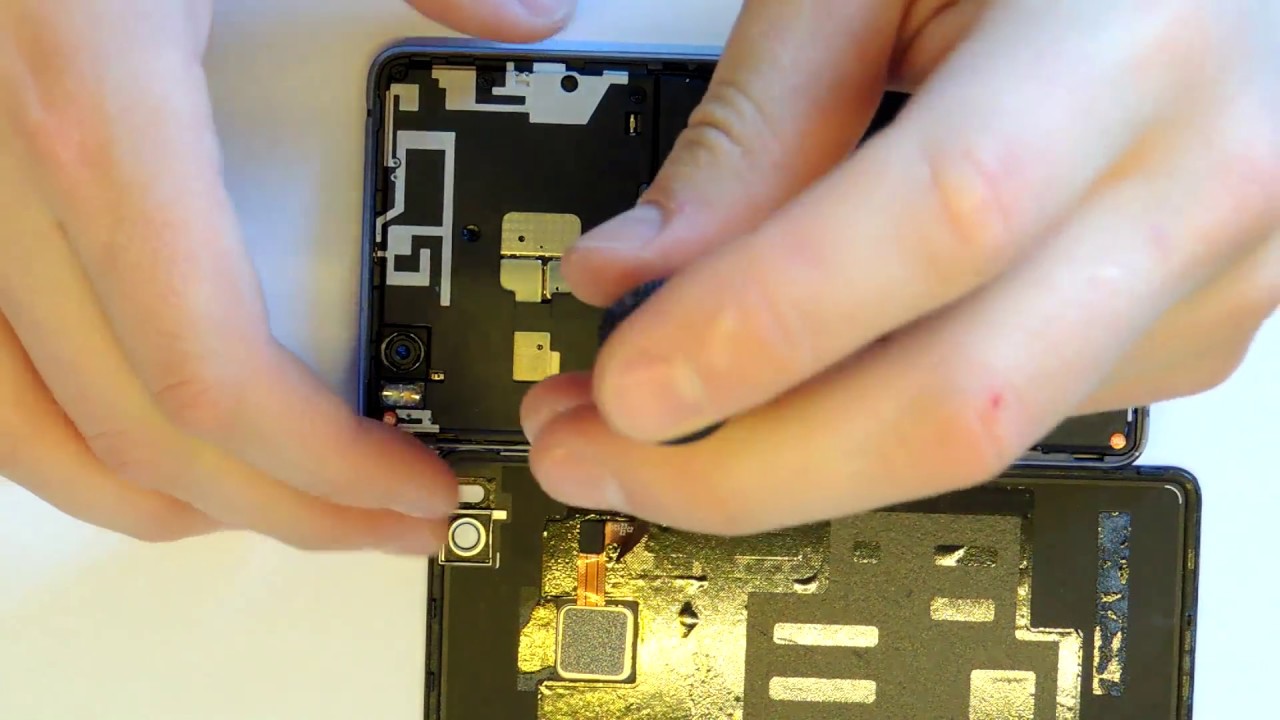 Xiaomi Mi4S opening back cover