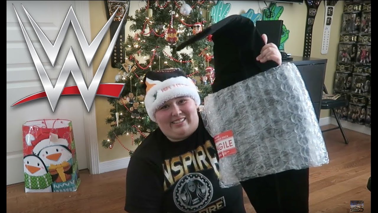 Самый большой рождественский улов WWE на YouTube