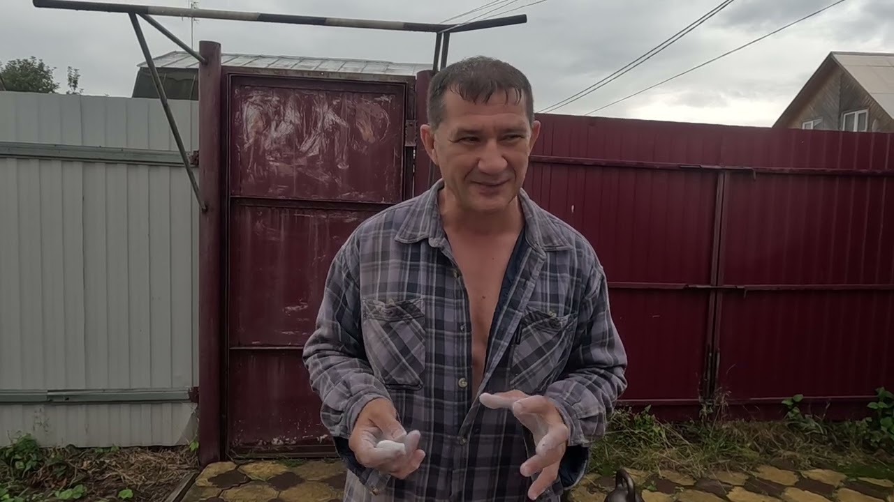 Сборники очканули).Он оказался одним из лидеров казанской группировки "Светлая"