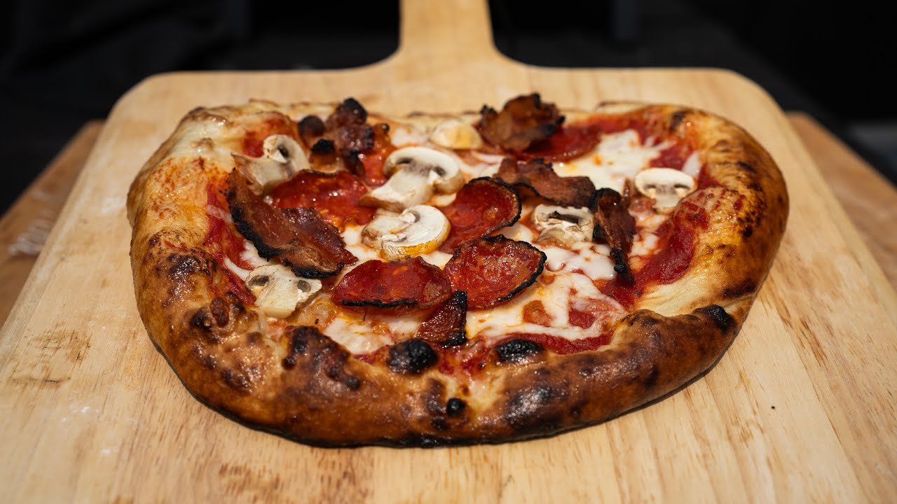 BakerStone Pizza Oven Box-“The Canadian” Pizza