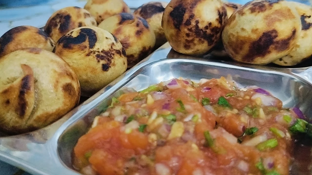 Bihari style litti aur tomato chutney #recipe #bihari #litti #tomatochatney 