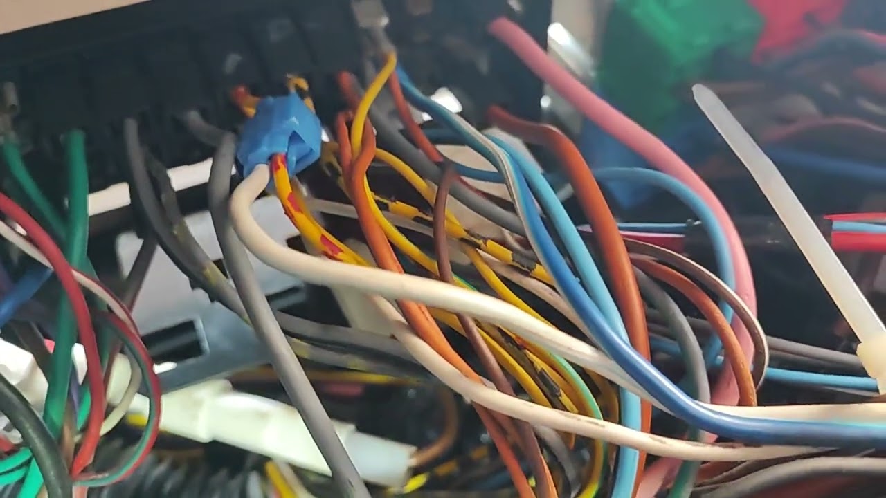 c25 - j5 - c&acirc;blage bo&icirc;te a fusible
