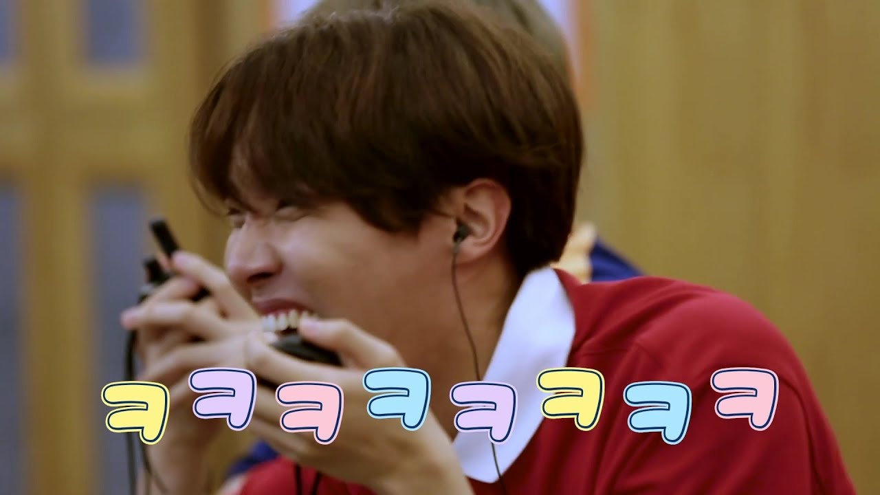 BTS J-HOPE LAUGHING PART 31