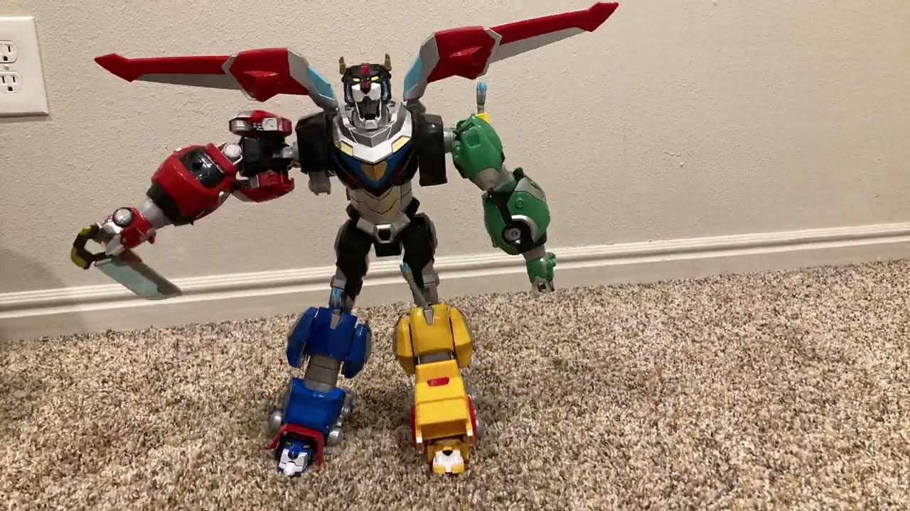 Voltron stop motion 2!