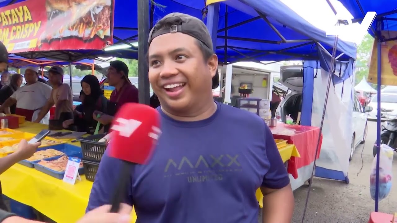 Menjelang aksi getir Melaka berdepan JDT, pemain Melaka ini masih tenang santai di Bazaar Ramadan