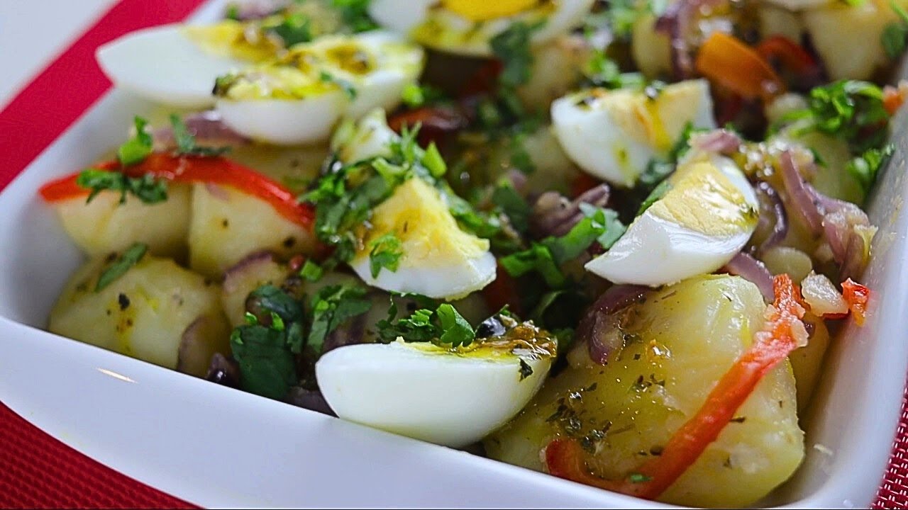 DELICIOSA SALADA DE BATATA COM OVOS: RECEITA RÁPIDA E IRRESTÍVEL!