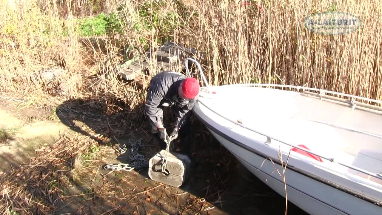 Poijun asennus veneestä (betoniankkuri)