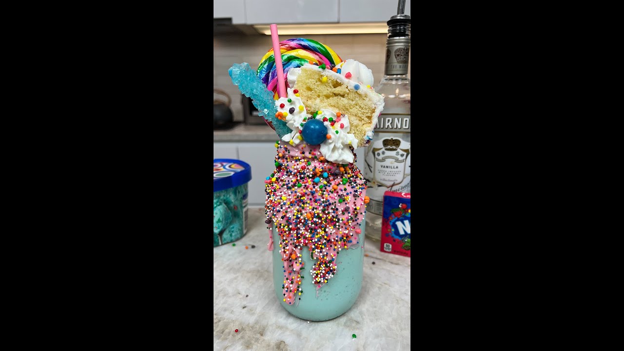 Rainbow Freak Shake🍨