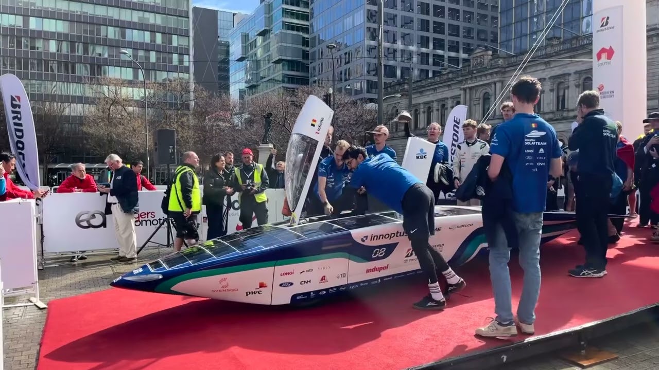World Solar Challenge 2025 - Adelaide first arrivals celebrations - 28.05.2025