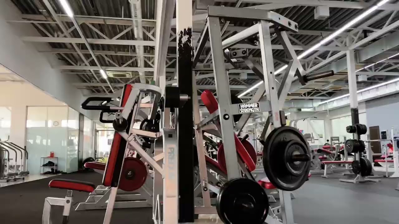 Добро пожаловать в Фитнес центр Masters gym !  Ялта ул. Киевская 6 ТЦ «ДТ» 5 этаж