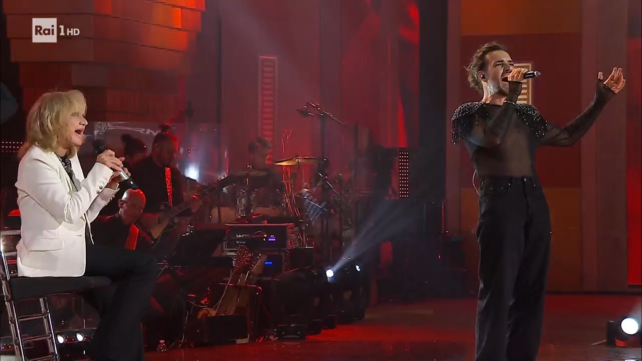 Valerio Scanu e Rita Pavone cantano 