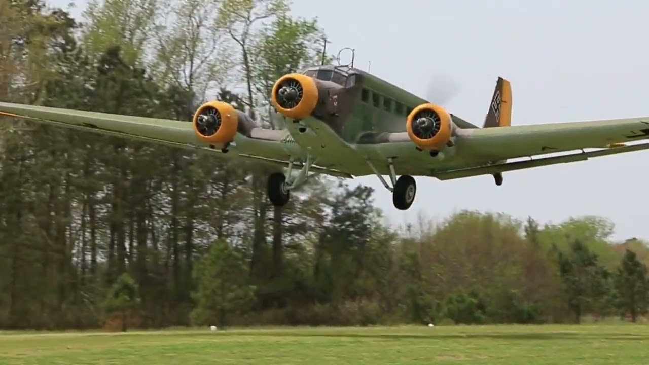 Junkers Ju-52 Take off | Military Aviation Museum