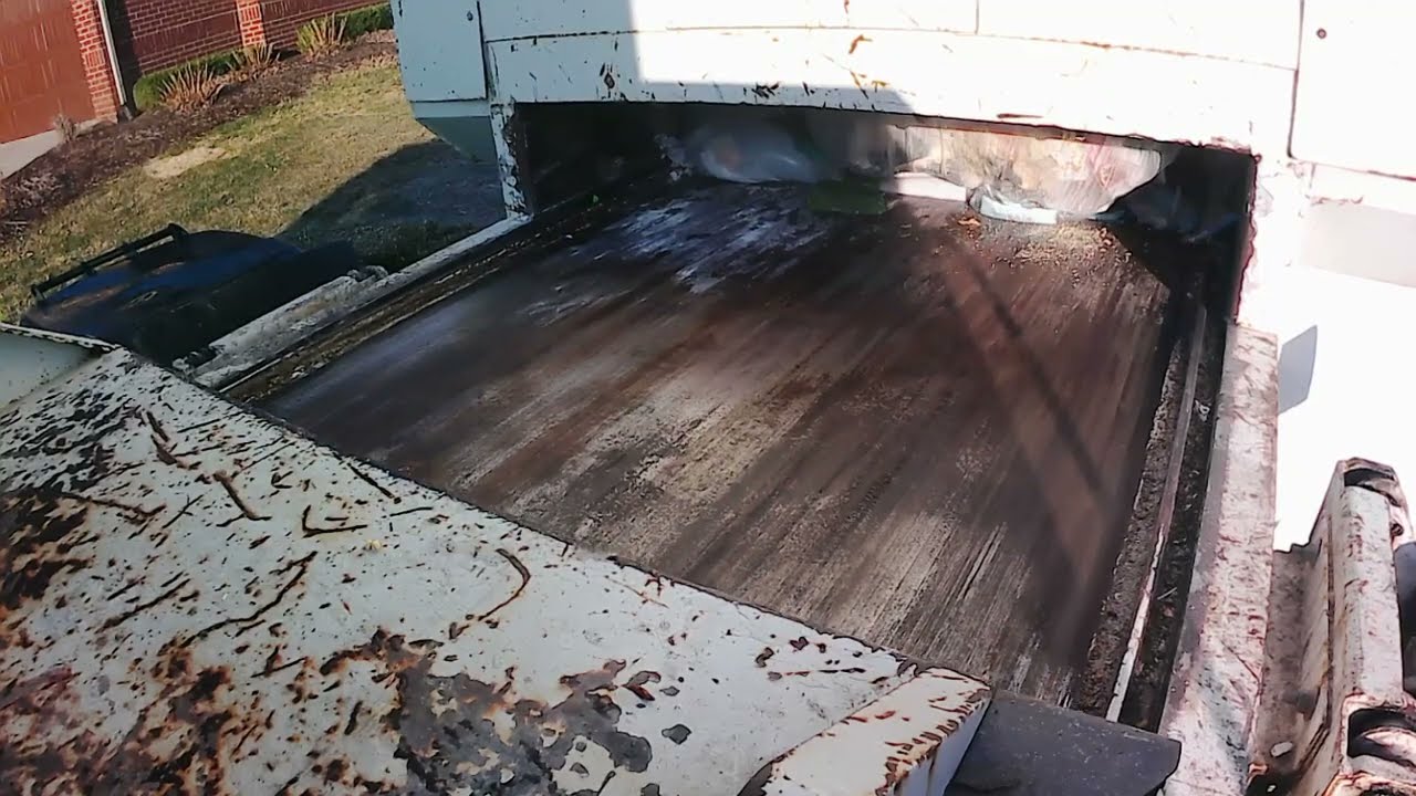 Garbage Man GoPro: Lodal EVO Packing Trash
