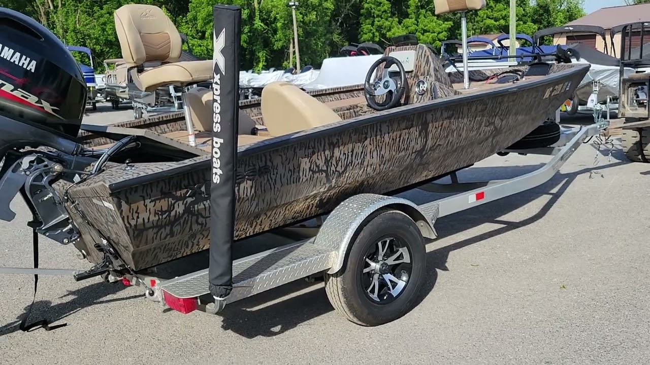 2022 Xpress H17 Bass boat, Yamaha Vmax 90 SHO.  F & S Yamaha. Hanover PA. $26,999